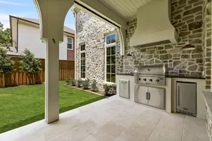 6526 Woodland Dr, Dallas, TX 75225 - Photo 38