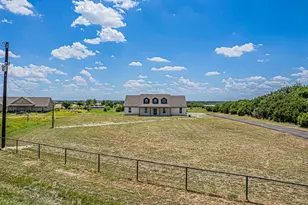 140 Alamo Rd, Weatherford, TX 76088 - Photo 4