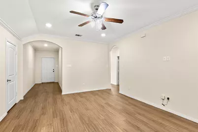 2836 Kilburn Avenue, Dallas, TX 75216 - Photo 4