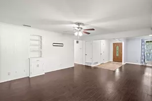 110 Pecan Creek St, Red Oak, TX 75154 - Photo 10