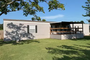 118 Willow Ridge Cir, Southmayd, TX 75092 - Photo 2