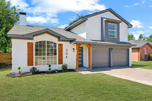 204 Briarglen Dr, Cedar Hill, TX 75104 - Photo 2