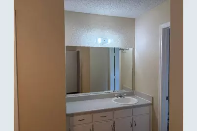 6309 Elm Springs Drive, Arlington, TX 76001 - Photo 10
