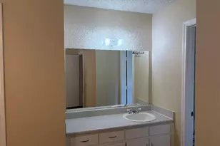 6309 Elm Springs Dr, Arlington, TX 76001 - Photo 10