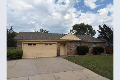 6309 Elm Springs Drive, Arlington, TX 76001 - Photo 1