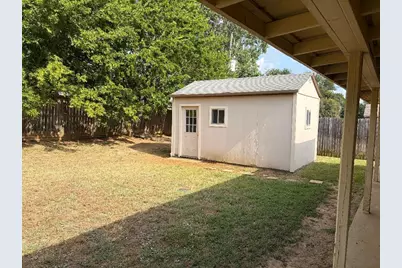 6309 Elm Springs Drive, Arlington, TX 76001 - Photo 12