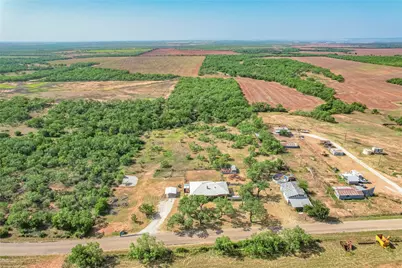 1195 County Road 415, Merkel, TX 79536 - Photo 2