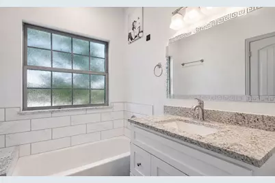 529 5th Street, Grand Prairie, TX 75050 - Photo 12
