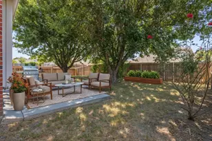 3203 Guadaloupe, Grand Prairie, TX 75054 - Photo 24