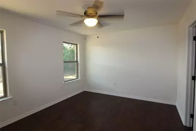 104 Boston Street, Whitesboro, TX 76273 - Photo 12