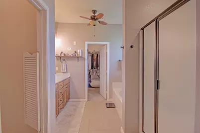 108 Champions Way, Azle, TX 76020 - Photo 8