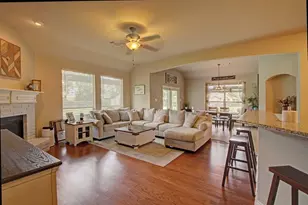 108 Champions Way, Azle, TX 76020 - Photo 10