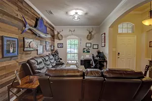 108 Champions Way, Azle, TX 76020 - Photo 14