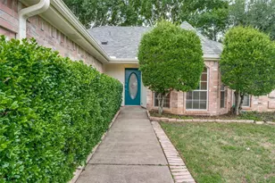 349 College St S, Keller, TX 76248 - Photo 2