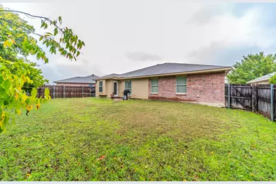 421 Oxford Street, Burleson, TX 76028 - Photo 20
