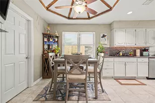 710 Rush Creek Dr, Allen, TX 75002 - Photo 10