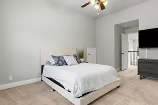 100 Griffith Ct, Euless, TX 76039 - Photo 26