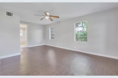 107 Windsor Court, Weatherford, TX 76086 - Photo 12