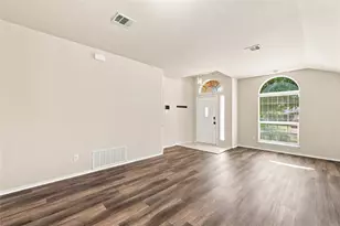 6541 Serena Ln, Waco, TX 76712 - Photo 4