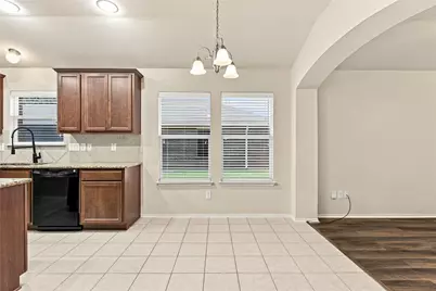 6541 Serena Lane, Waco, TX 76712 - Photo 14