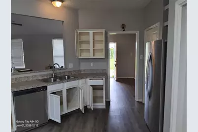 2317 Roanoke Circle, Mesquite, TX 75150 - Photo 2
