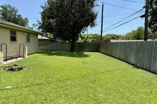 3820 Sagebrush Rd, Benbrook, TX 76116 - Photo 16