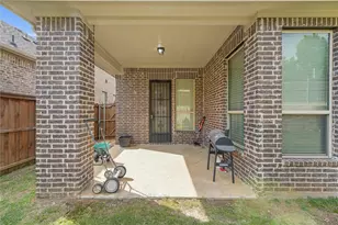3421 Poinsettia Wy, Irving, TX 75038 - Photo 16