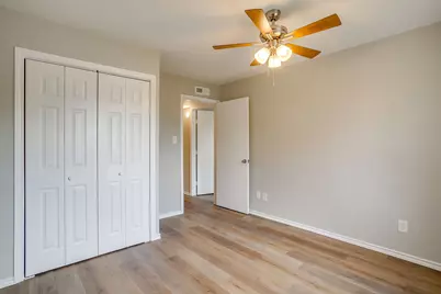 7805 Evening Star Drive, Fort Worth, TX 76133 - Photo 16