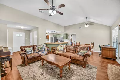 118 Sanchez Creek Court, Weatherford, TX 76088 - Photo 6