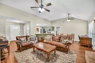 118 Sanchez Creek Ct, Weatherford, TX 76088 - Photo 6
