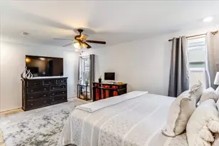 2612 Diver Ct, Fort Worth, TX 76119 - Photo 14