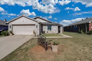 2612 Diver Ct, Fort Worth, TX 76119 - Photo 4