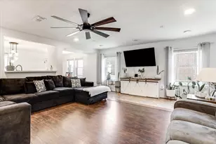 2612 Diver Ct, Fort Worth, TX 76119 - Photo 1