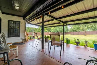 1305 E Apache Trail, Granbury, TX 76048 - Photo 14