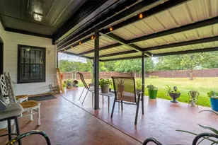 1305 E Apache Trail, Granbury, TX 76048 - Photo 14