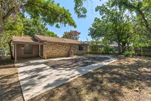 7616 Woodfield Rd, Fort Worth, TX 76112 - Photo 18