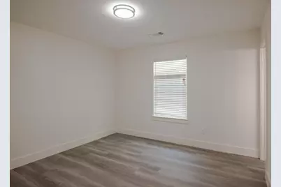1321 Franklin Avenue, Bonham, TX 75418 - Photo 8