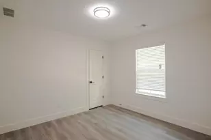 1321 Franklin Ave, Bonham, TX 75418 - Photo 6