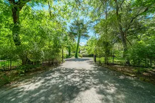 1872 Nokomis Rd, Lancaster, TX 75146 - Photo 4