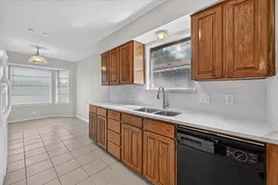 3619 Ceran Dr, Arlington, TX 76016 - Photo 10