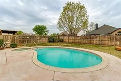 1703 Nightingale Lane, Corinth, TX 76210 - Photo 2