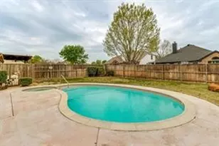 1703 Nightingale Ln, Corinth, TX 76210 - Photo 2