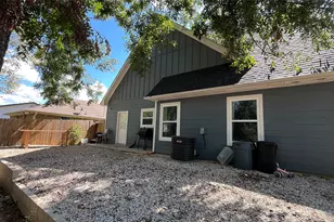 206 Beckham St W, Sulphur Springs, TX 75482 - Photo 20