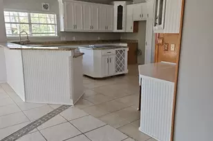 137 Oakview Rd, Gainesville, TX 76240 - Photo 6