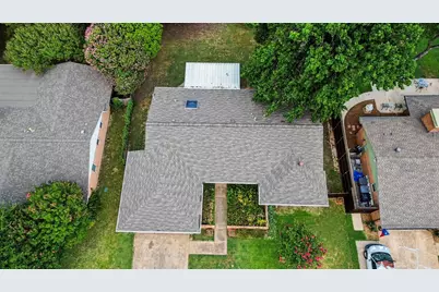 13216 Meandering Way, Dallas, TX 75240 - Photo 32