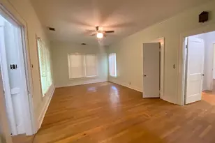 1331 S Travis St, Sherman, TX 75090 - Photo 10
