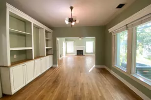 1331 S Travis St, Sherman, TX 75090 - Photo 6