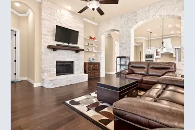 4713 Whitehall Court, McKinney, TX 75070 - Photo 2