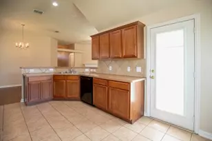 8000 Raintree Dr, McKinney, TX 75071 - Photo 6