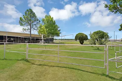 15135 E Fm 922, Tioga, TX 76271 - Photo 22